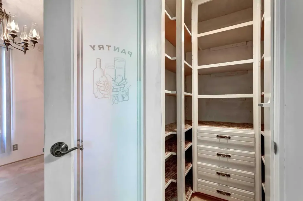 520 Foritana Road SE Calgary AB T2A 2B6