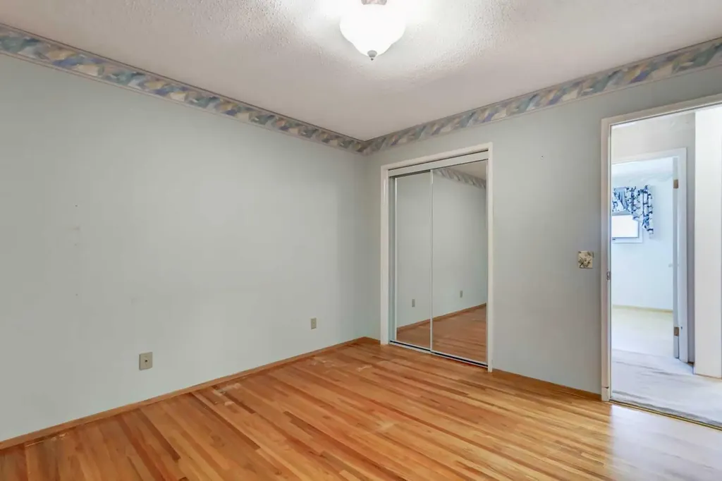 520 Foritana Road SE Calgary AB T2A 2B6