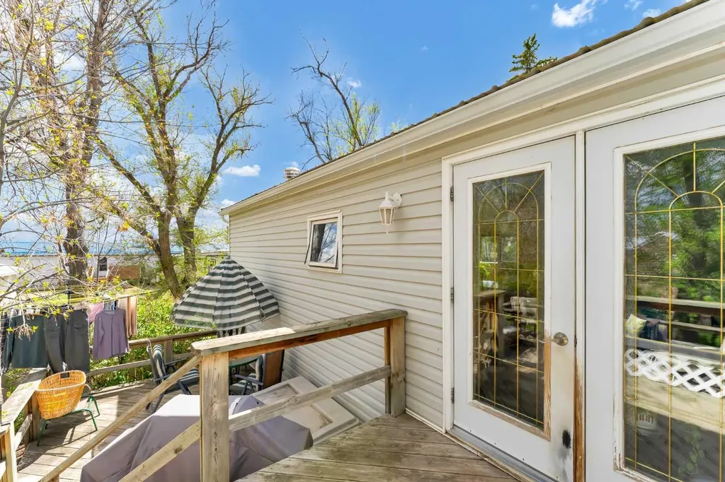 444 3 Street Suffield AB T0J2N0