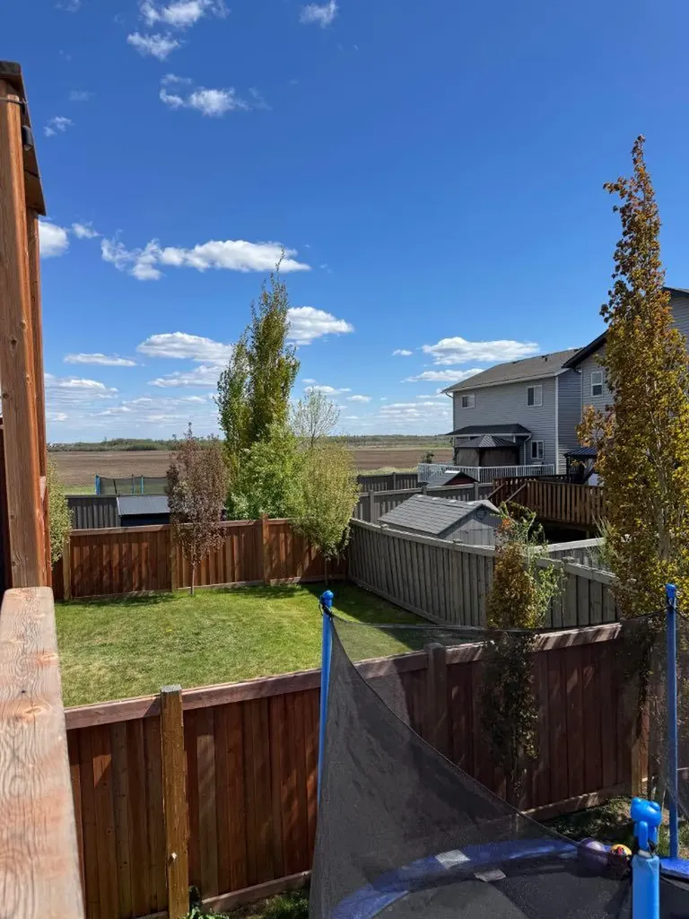 8645 122 Avenue Grande Prairie AB T8X 0P6