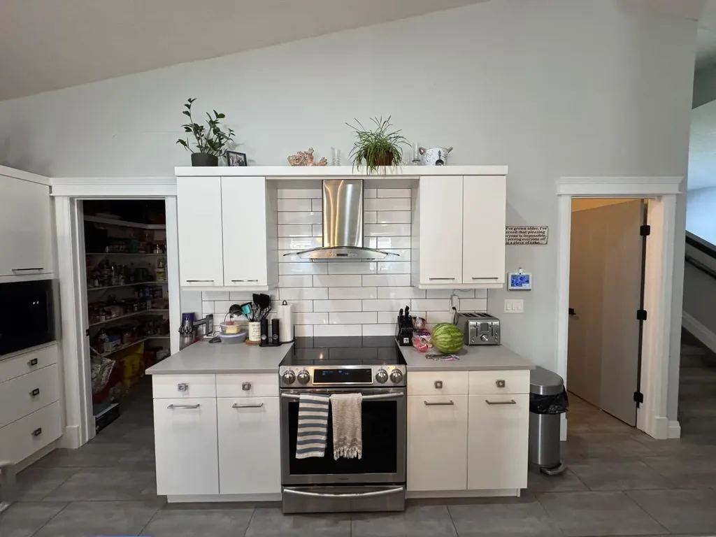 8645 122 Avenue Grande Prairie AB T8X 0P6