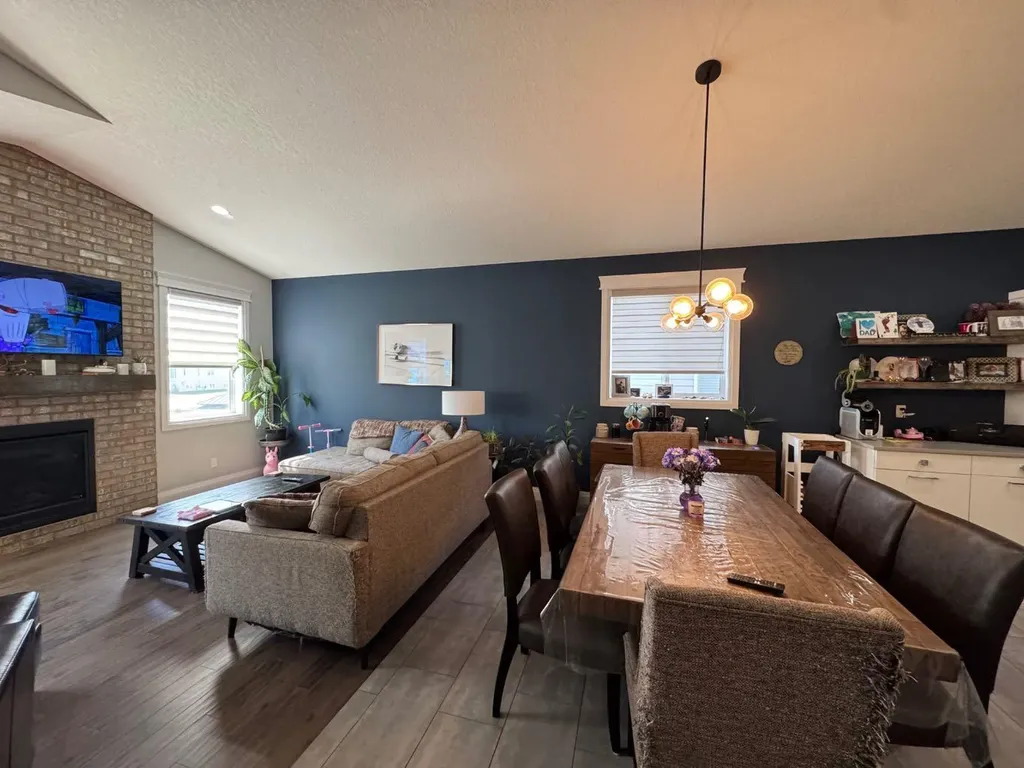 8645 122 Avenue Grande Prairie AB T8X 0P6