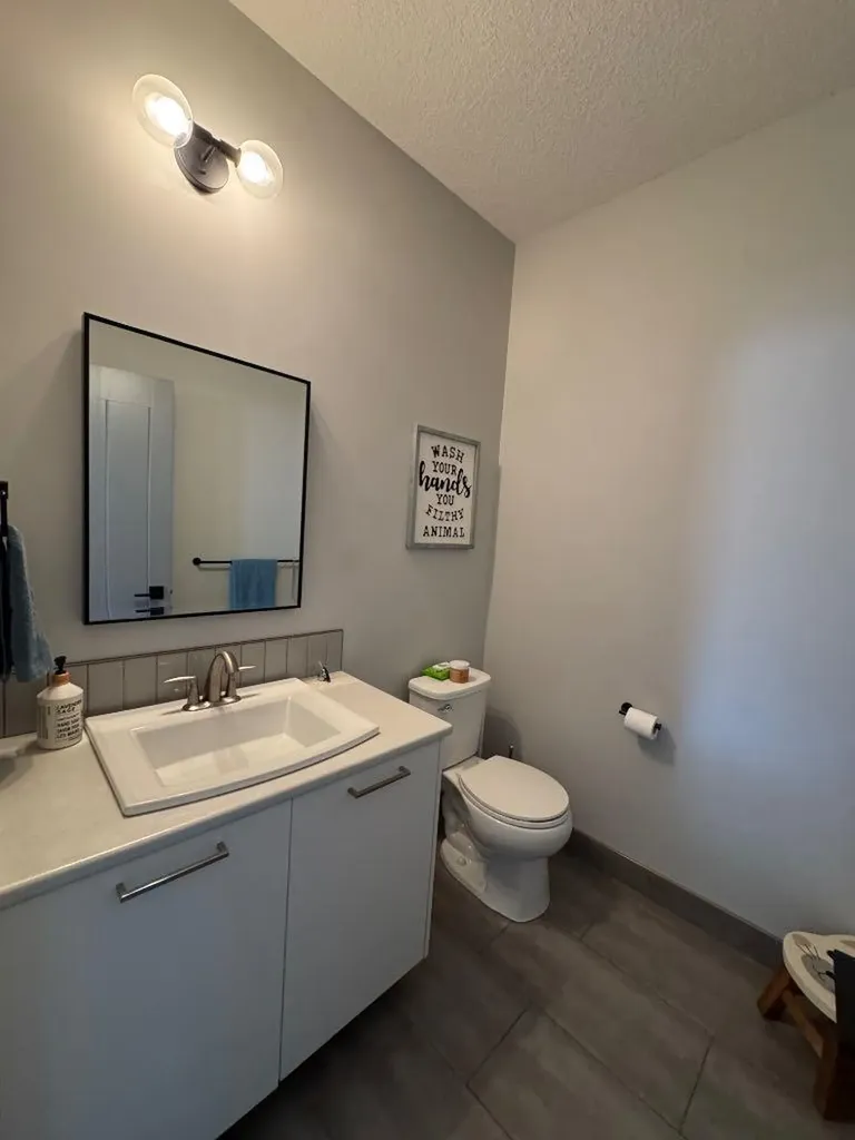 8645 122 Avenue Grande Prairie AB T8X 0P6