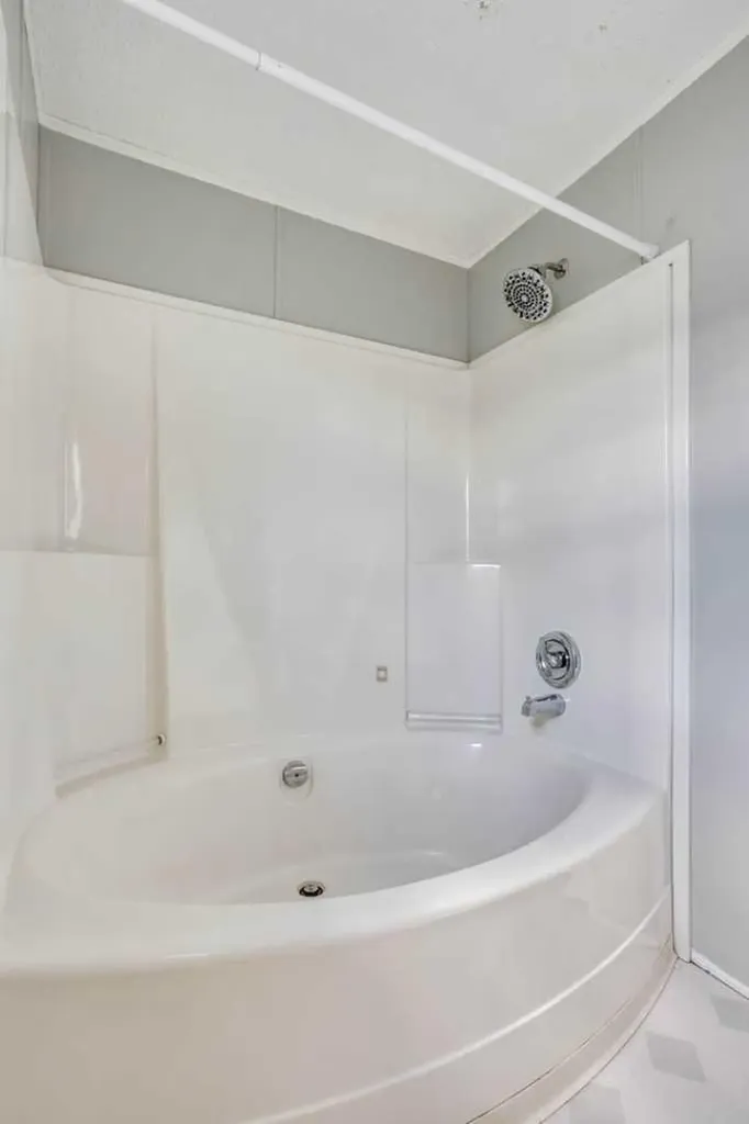 252 Grandview Crescent Fort Mcmurray AB T9H4X8