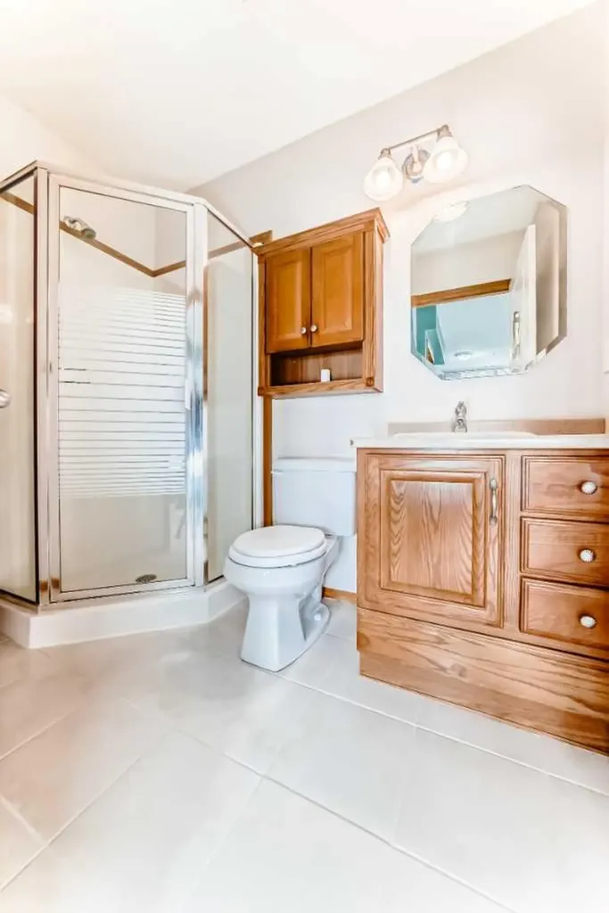 17 Ross Place Crossfield AB T0M 0S0