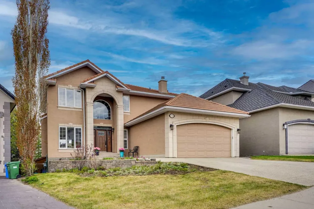 378 Patterson Boulevard SW Calgary AB T3H 3N6