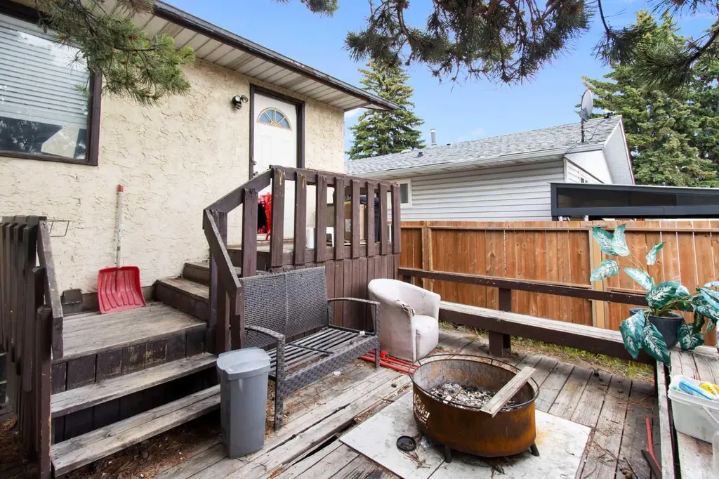 311 Templeside Circle NE Calgary AB T1Y 3M1