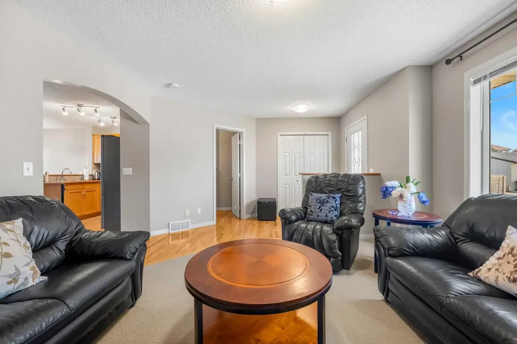 83 Saddlebrook Gardens NE Calgary AB T3J 5M5