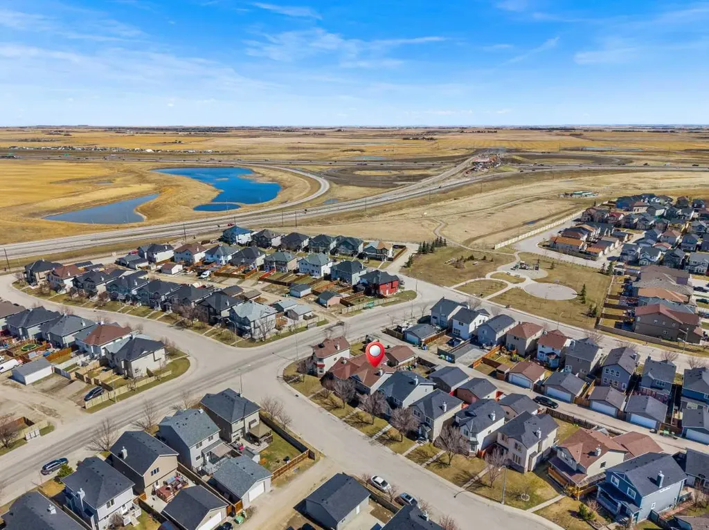 83 Saddlebrook Gardens NE Calgary AB T3J 5M5