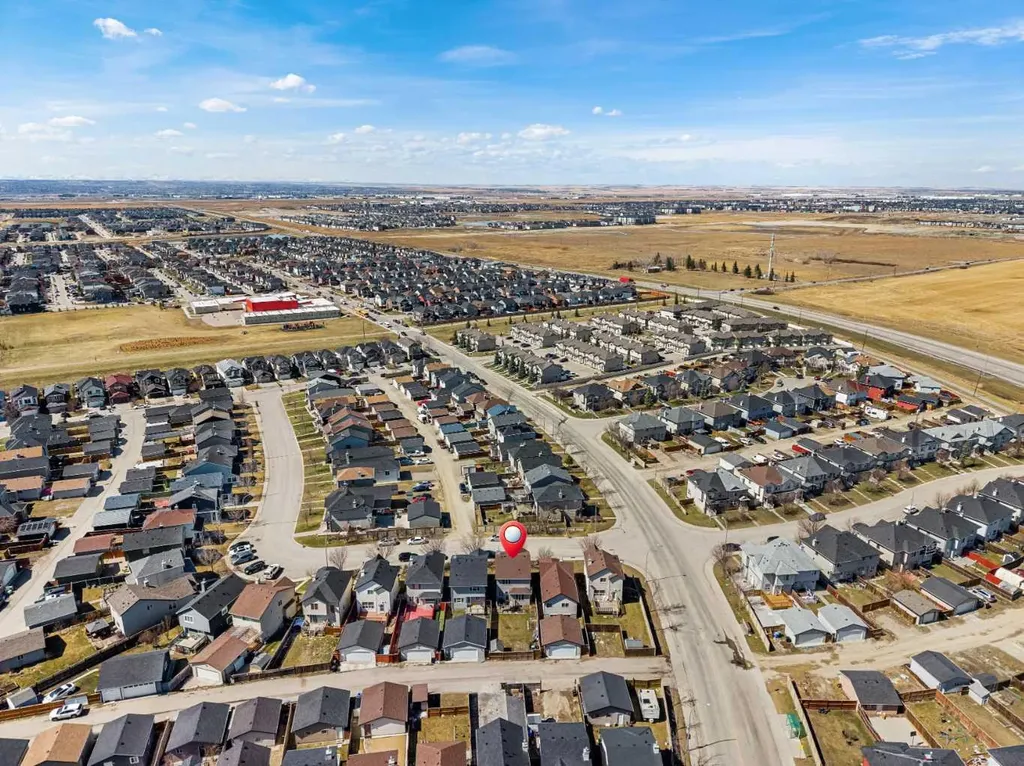 83 Saddlebrook Gardens NE Calgary AB T3J 5M5