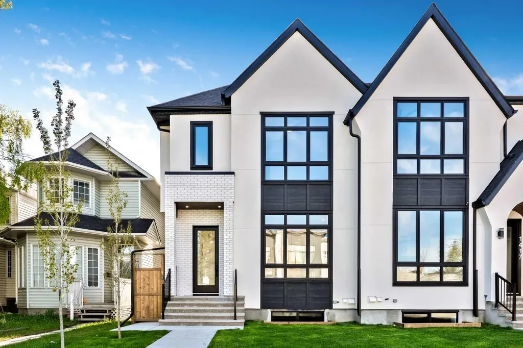 1419 42 Street SW Calgary AB T3C 1Z4