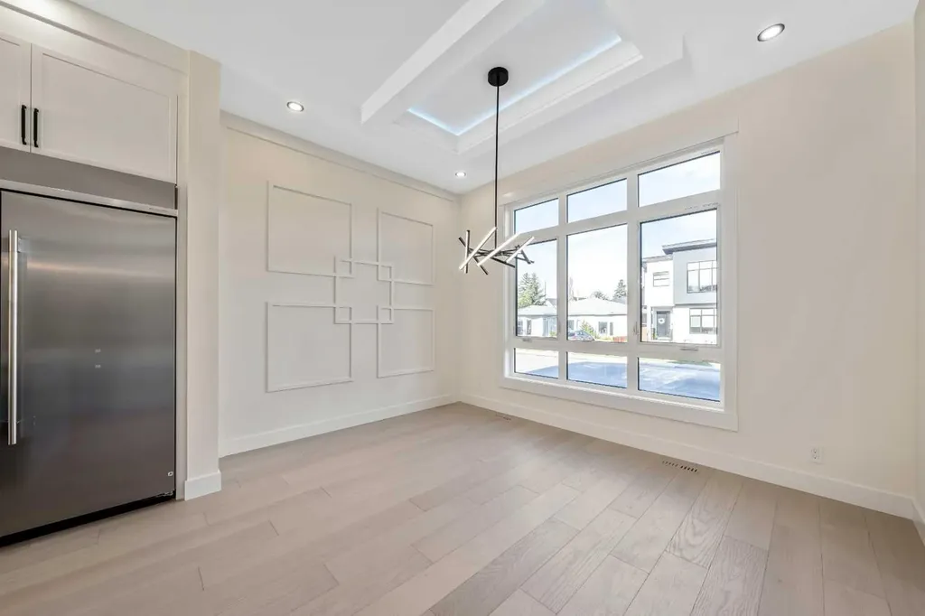 1419 42 Street SW Calgary AB T3C 1Z4
