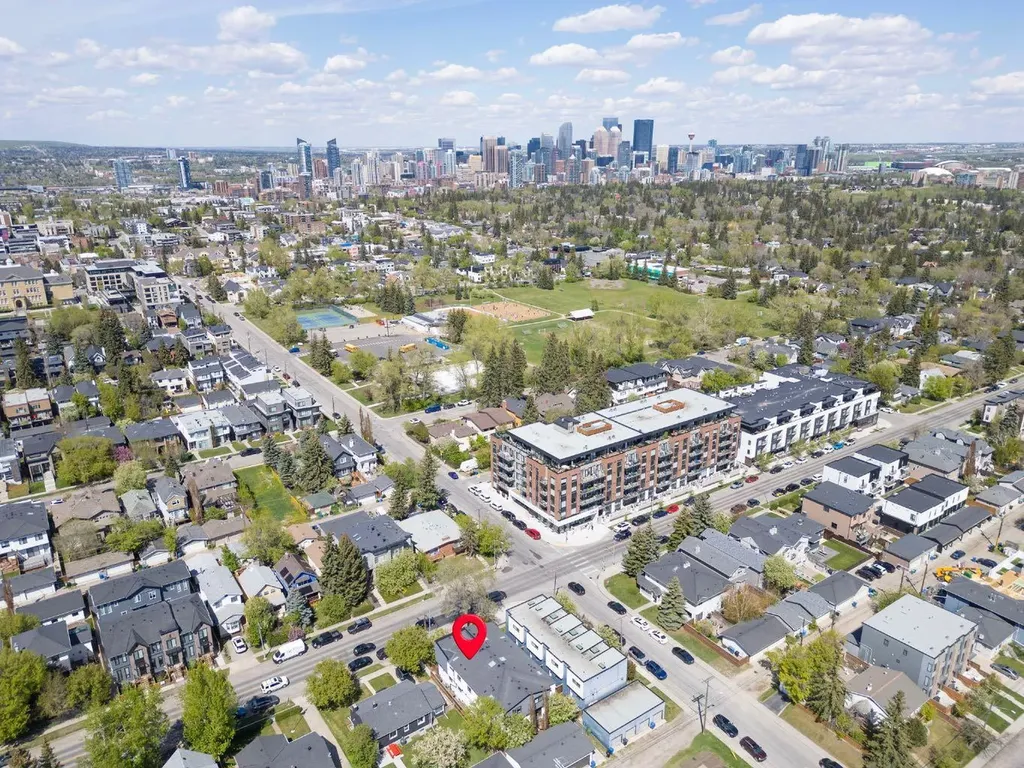1707 33 Avenue SW Calgary AB T2T 1Y8