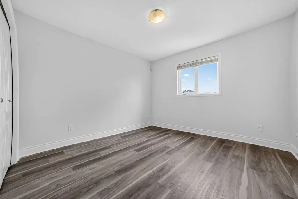 801 Mt Sundance Lane W Lethbridge AB T1J 0T0