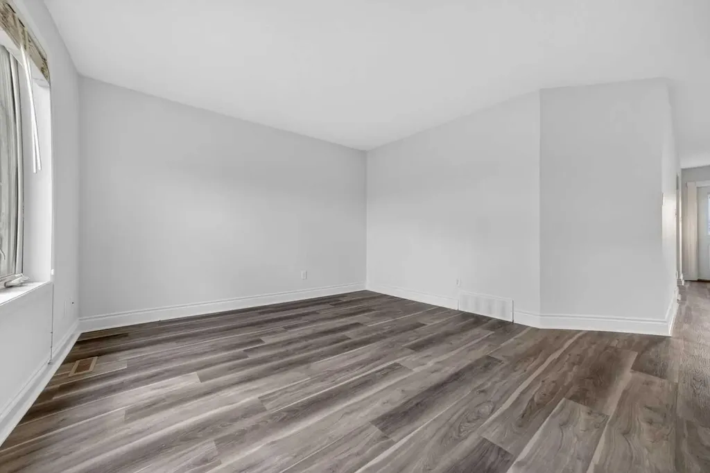 801 Mt Sundance Lane W Lethbridge AB T1J 0T0