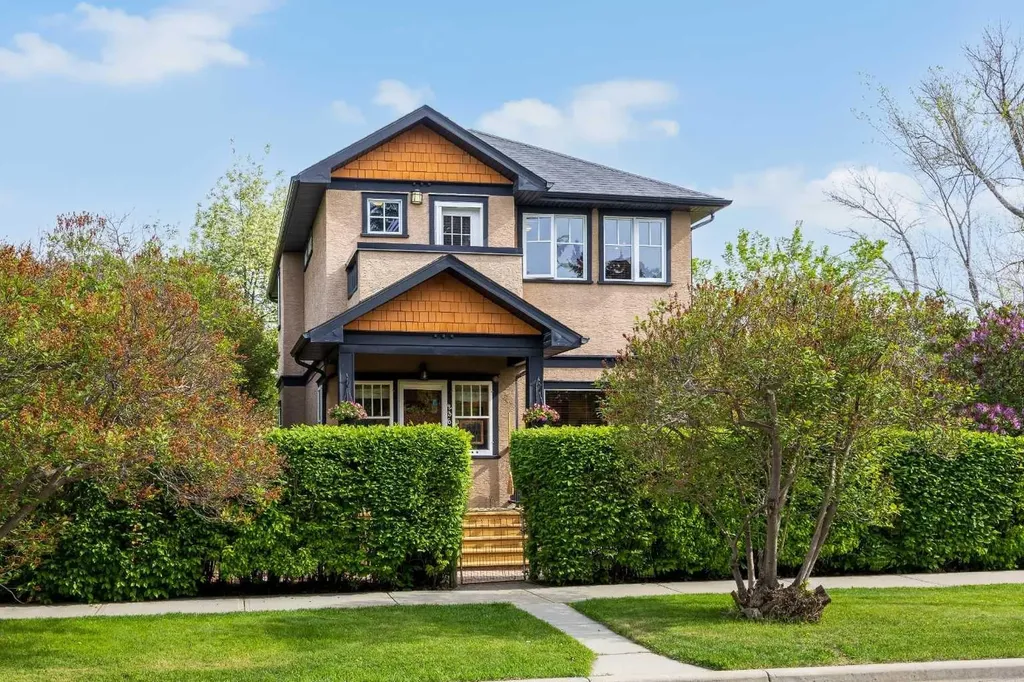 236 10 Avenue NE Calgary AB T2E 0W9