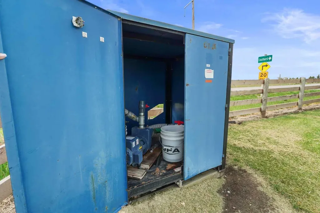 222076 Township Road 92 Coalhurst AB T0L 0V0