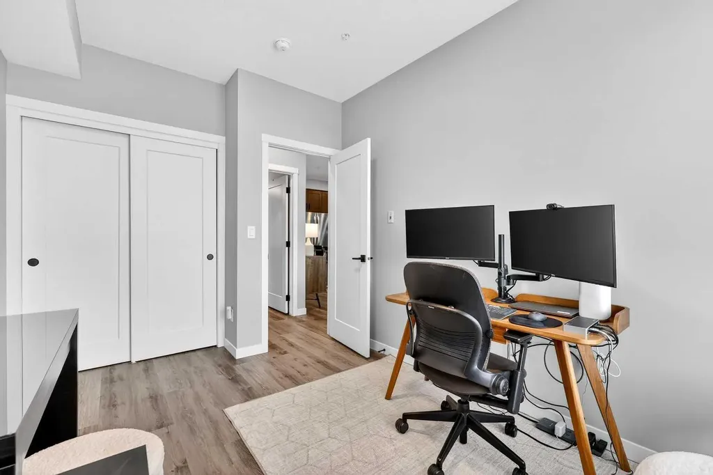 150 Shawnee Square SW Calgary AB T2Y 0T6