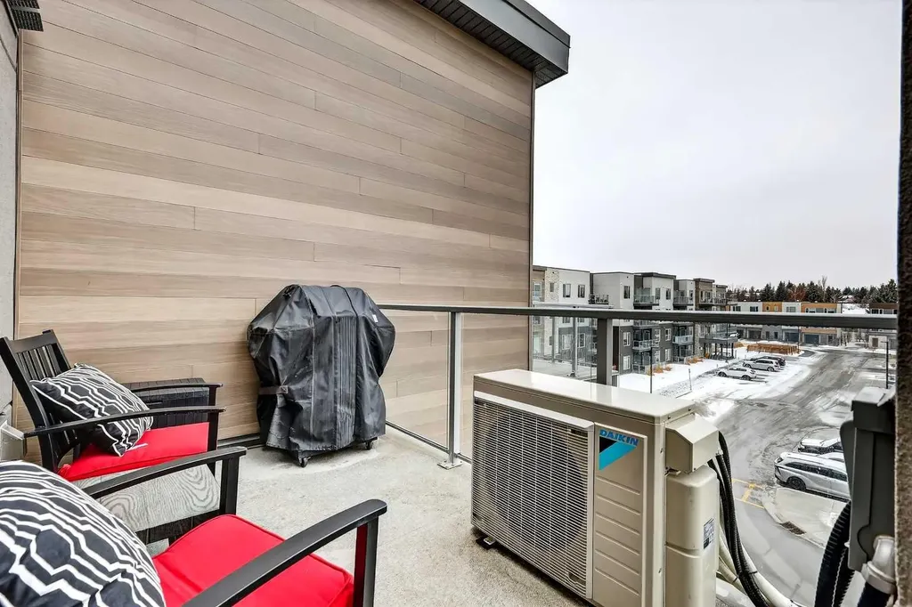 150 Shawnee Square SW Calgary AB T2Y 0T6