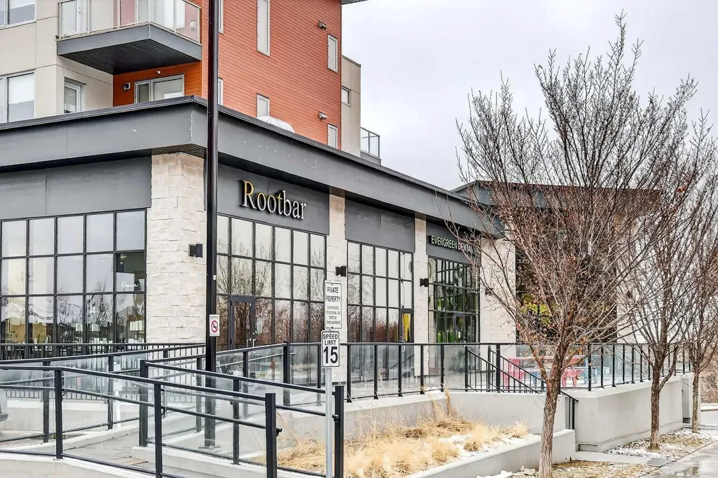 150 Shawnee Square SW Calgary AB T2Y 0T6