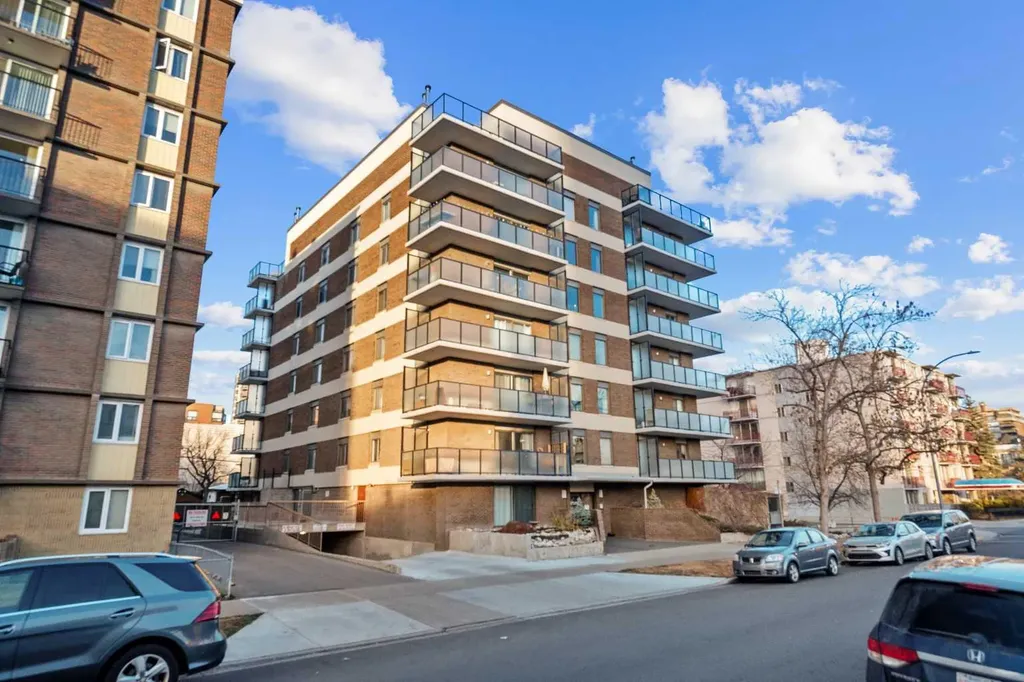 1208 14 Avenue SW Calgary AB T3C 0V9