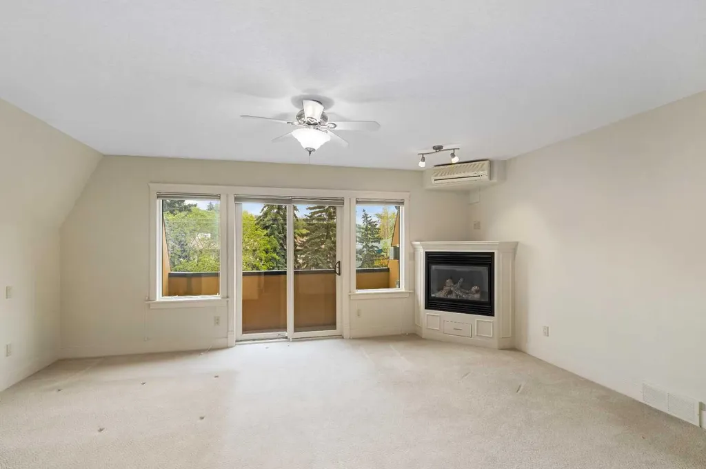 720 4 Street NW Calgary AB T2N 1P2