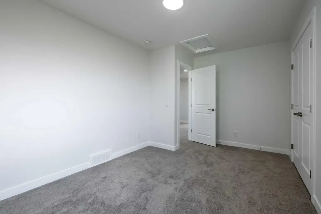 67 Amber View Balzac AB T4B 5T7