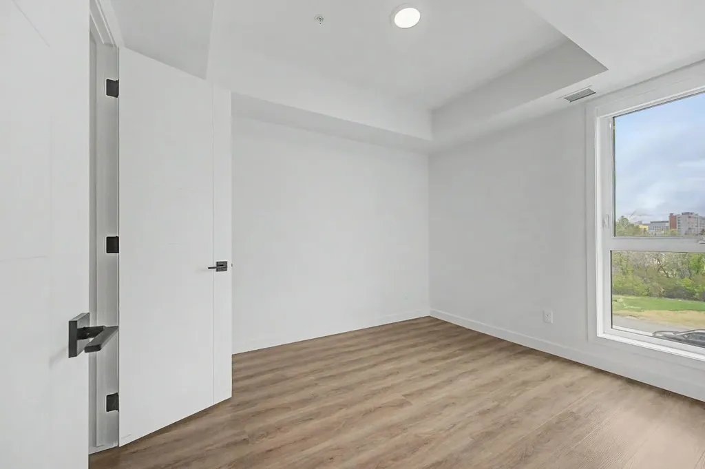 3107 Warren Street Calgary AB T3B 0M2