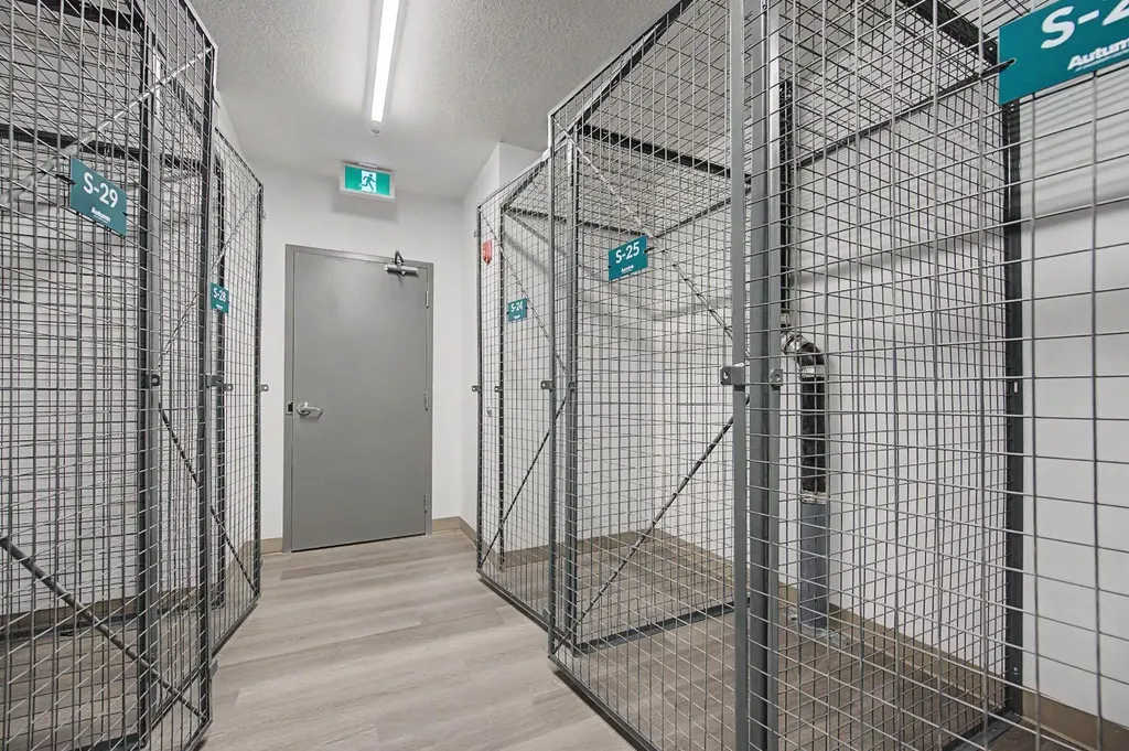 3107 Warren Street Calgary AB T3B 0M2