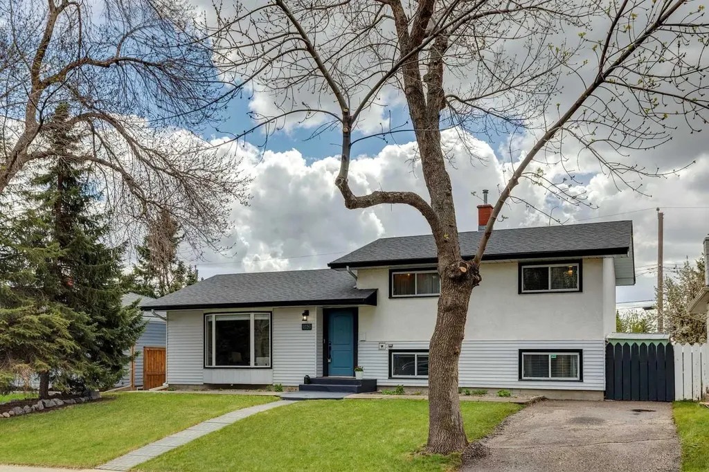 162 Fyffe Road SE Calgary AB T2H 1C2