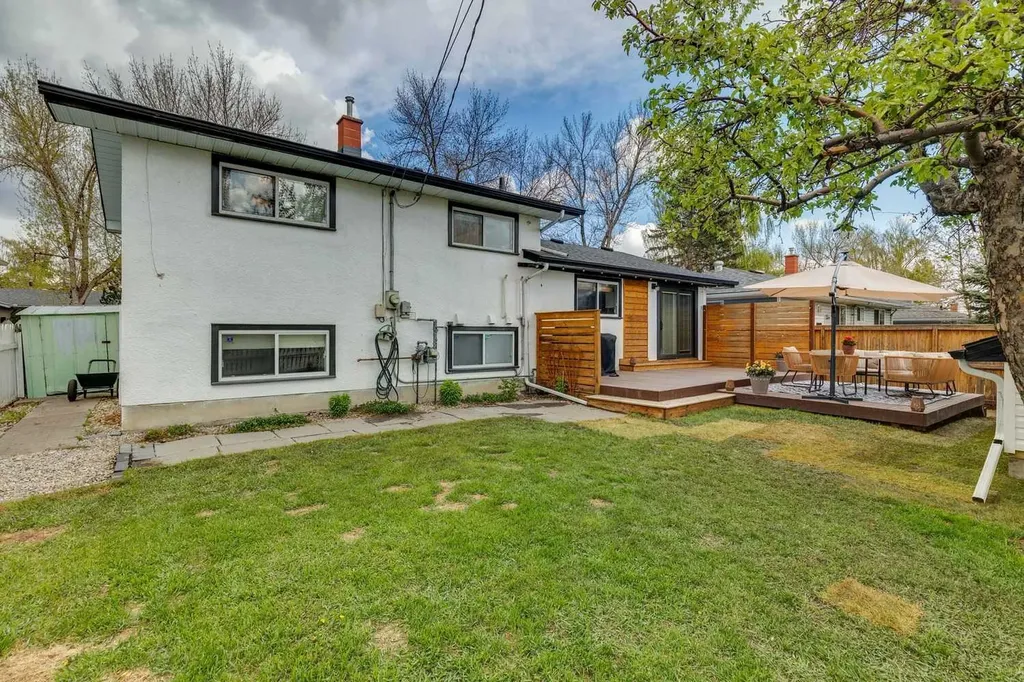 162 Fyffe Road SE Calgary AB T2H 1C2