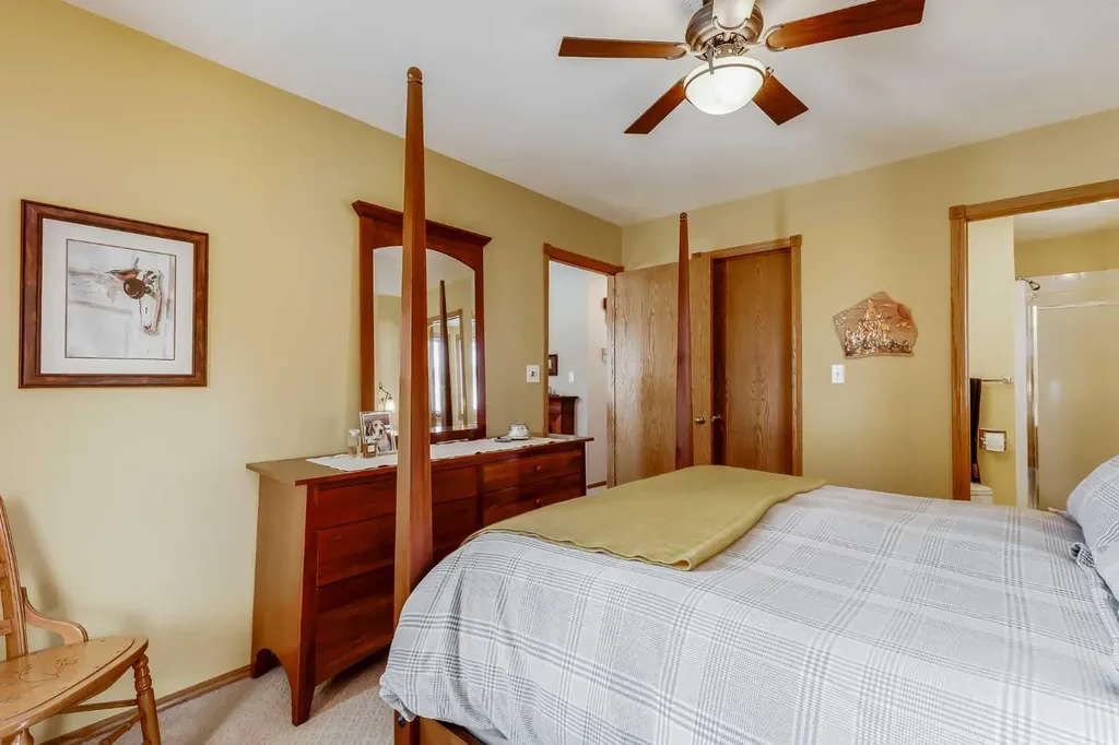 4118 Silverpark Estates Close Olds AB T4H 1B4