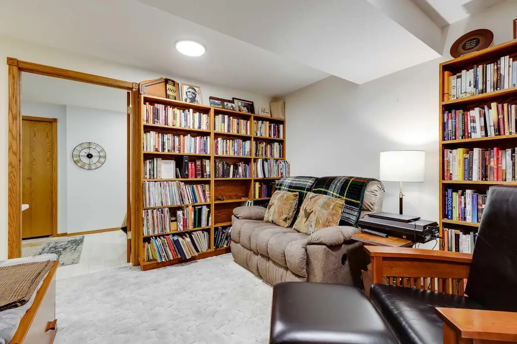 4118 Silverpark Estates Close Olds AB T4H 1B4