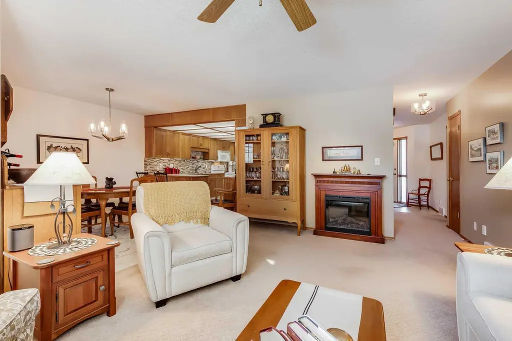 4118 Silverpark Estates Close Olds AB T4H 1B4