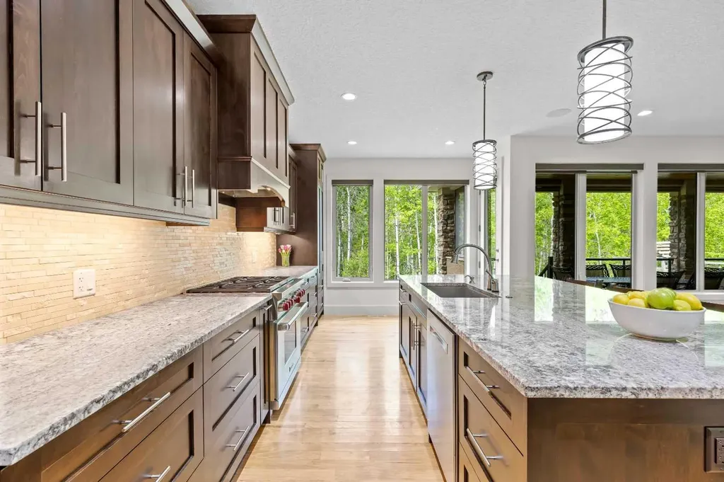 89 Evergreen Mount SW Calgary AB T2Y 3T9