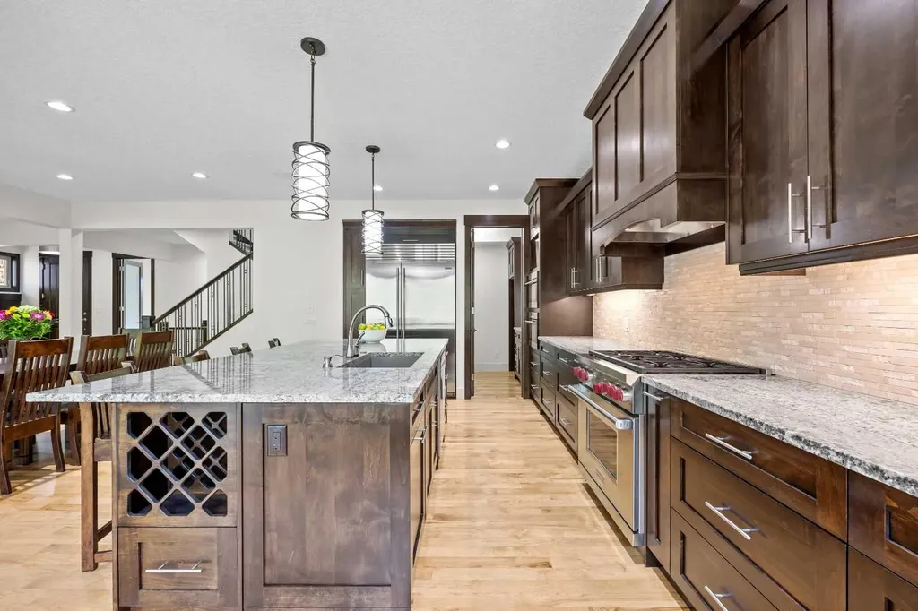 89 Evergreen Mount SW Calgary AB T2Y 3T9