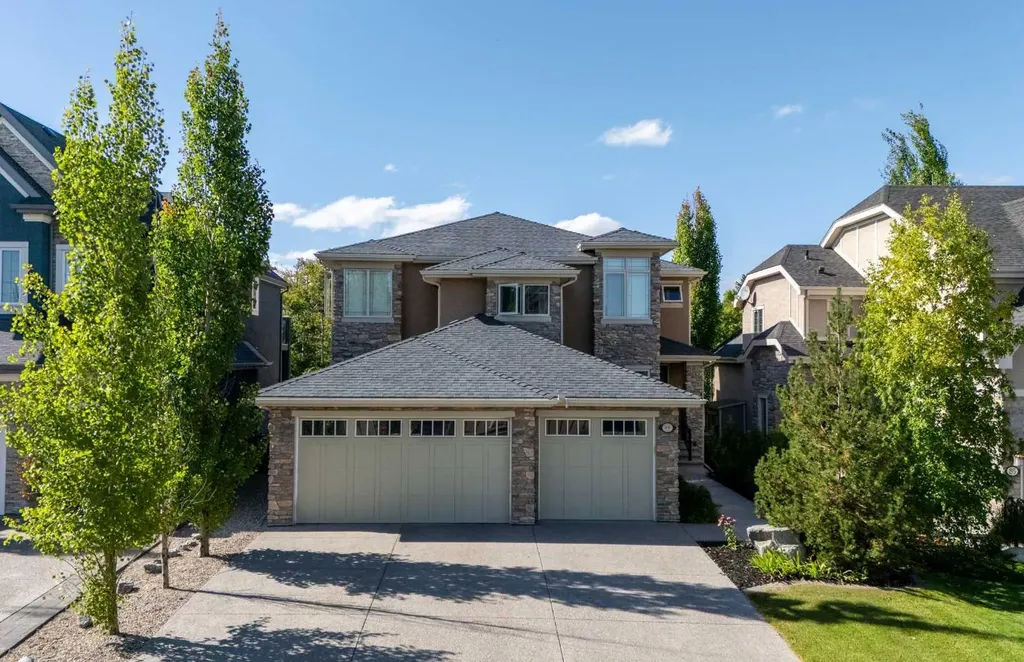 89 Evergreen Mount SW Calgary AB T2Y 3T9