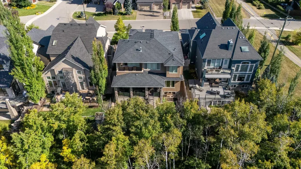 89 Evergreen Mount SW Calgary AB T2Y 3T9