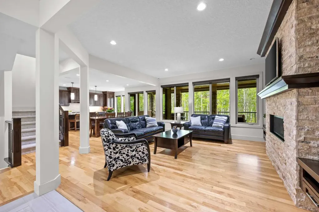 89 Evergreen Mount SW Calgary AB T2Y 3T9