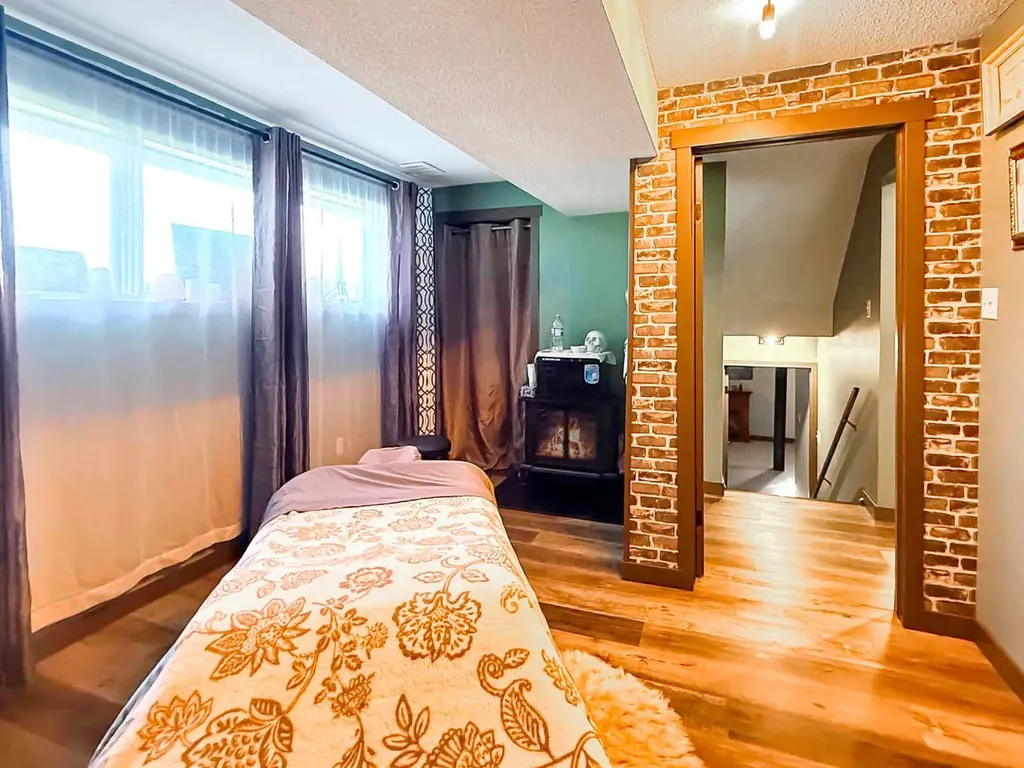 10534 98th Avenue Grande Cache AB t0e0y0