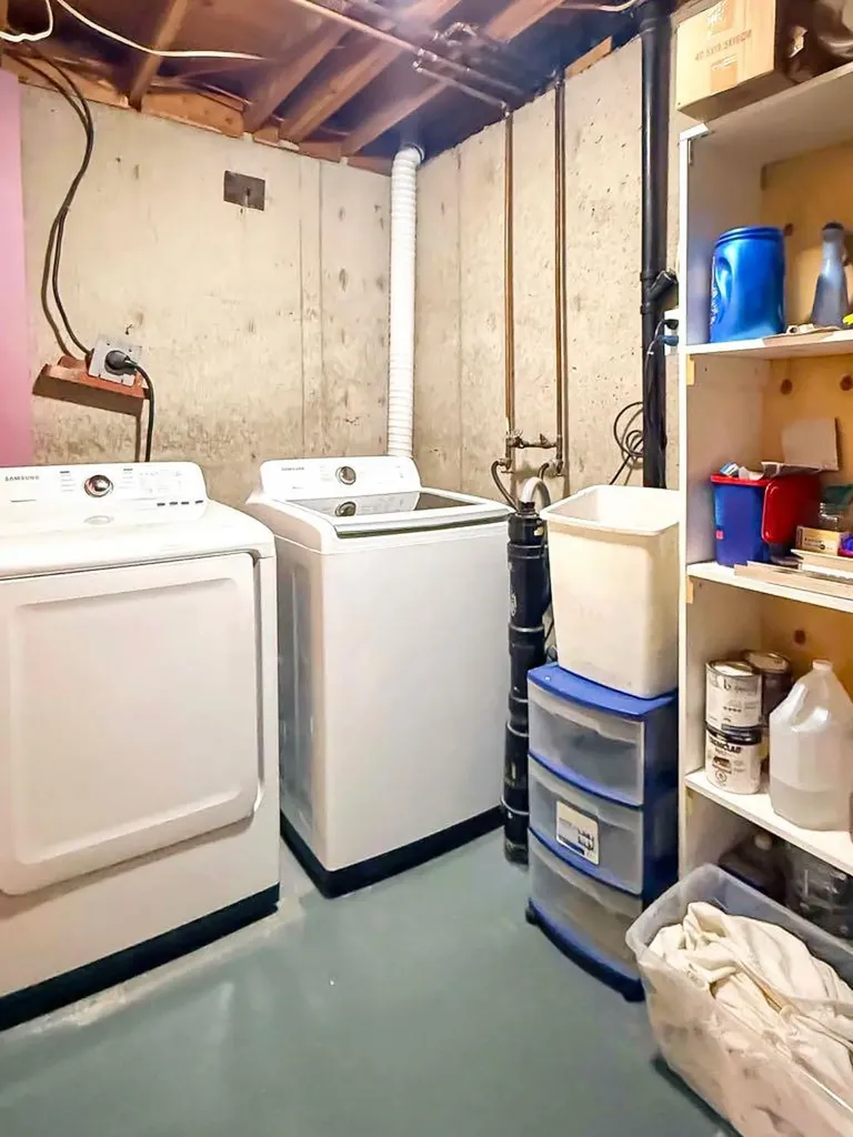 10534 98th Avenue Grande Cache AB t0e0y0