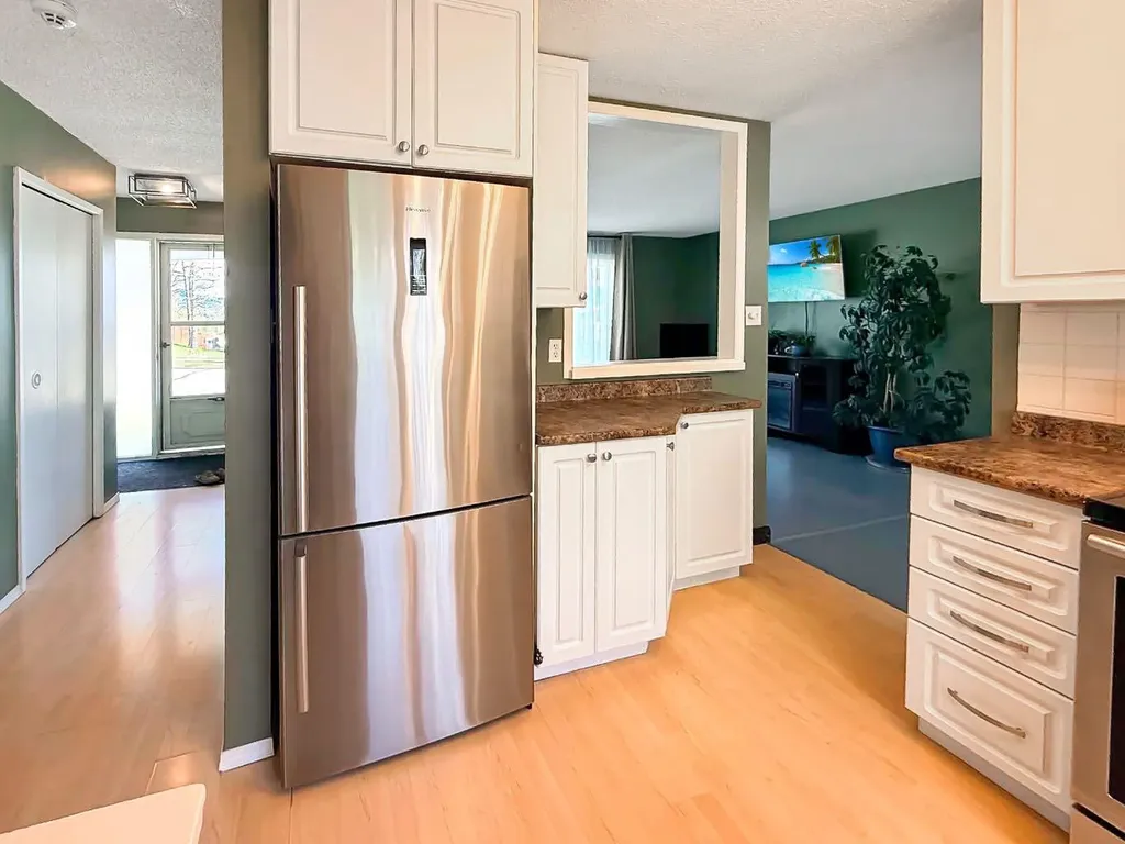10534 98th Avenue Grande Cache AB t0e0y0