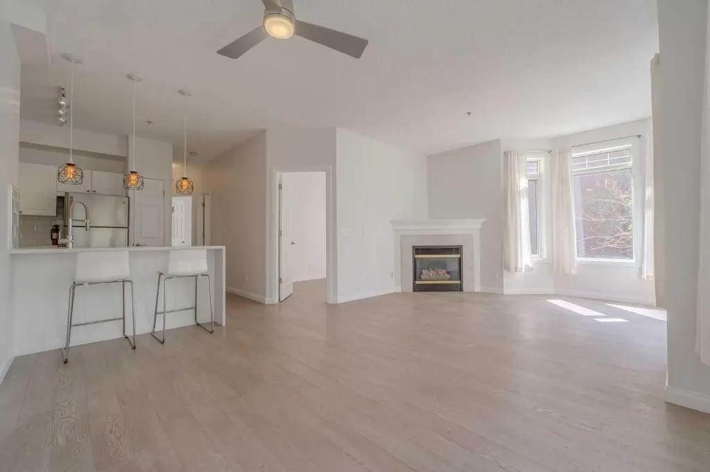 923 15 Avenue SW Calgary AB T2R 0S2