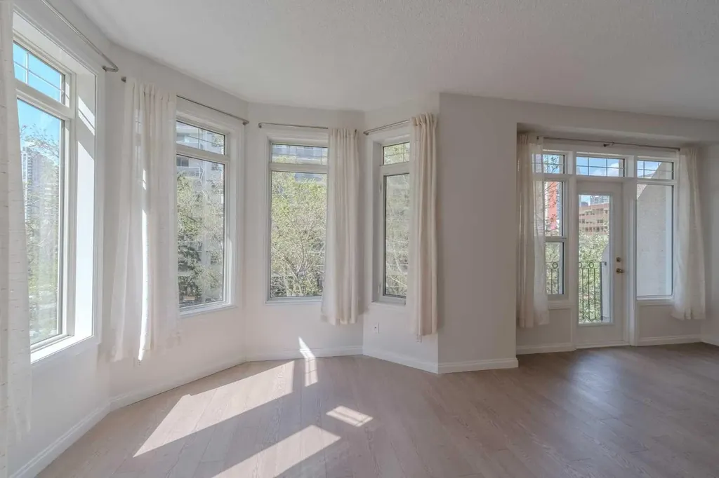 923 15 Avenue SW Calgary AB T2R 0S2