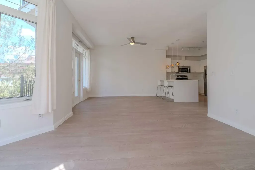 923 15 Avenue SW Calgary AB T2R 0S2
