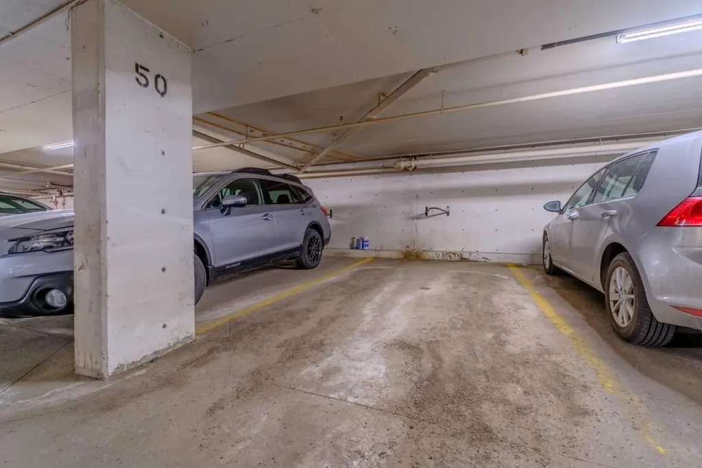 923 15 Avenue SW Calgary AB T2R 0S2