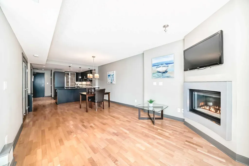 888 4 Avenue SW Calgary AB T2P 0V2