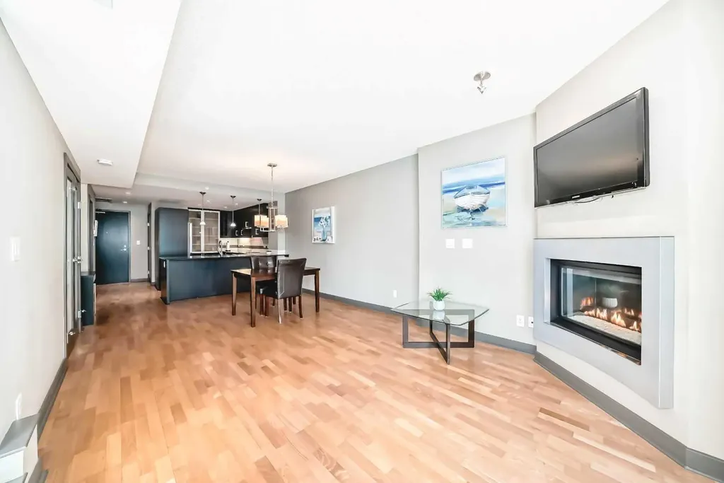888 4 Avenue SW Calgary AB T2P 0V2