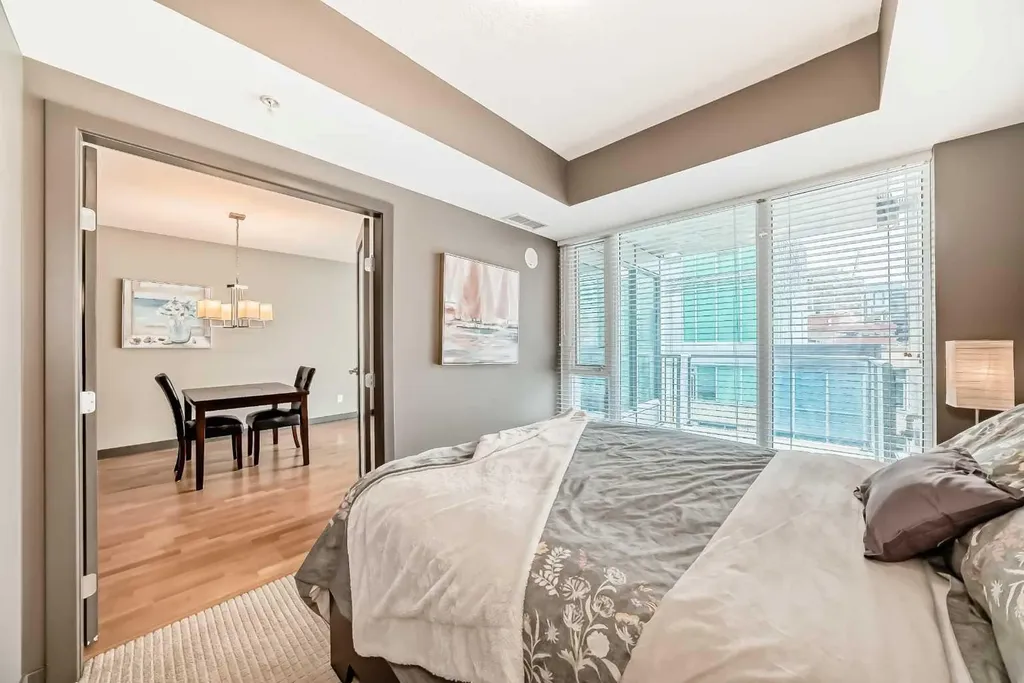 888 4 Avenue SW Calgary AB T2P 0V2
