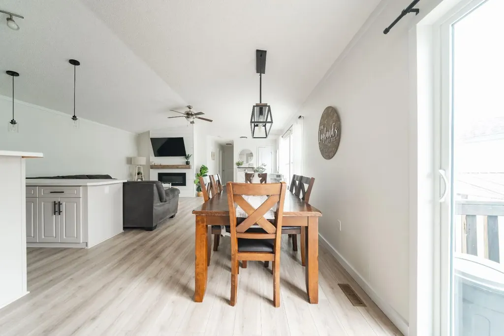 280 Caouette Crescent Fort Mcmurray AB T9K 2H9